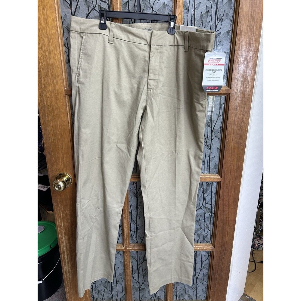 Dickies Perfectly Slimming Straight Leg Women’s Pants Size 18 NWT